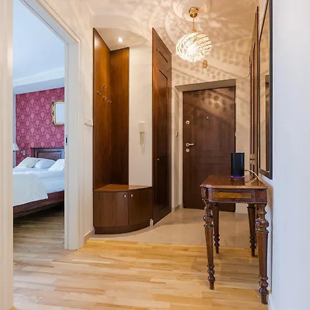Apartment Shortstaypoland Nowy Swiat B99