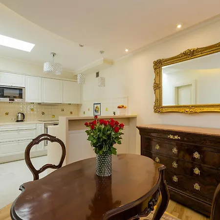 Apartment Shortstaypoland Nowy Swiat B99 Warsaw