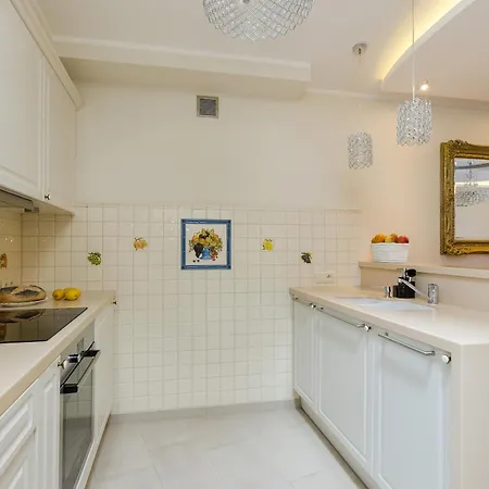 Shortstaypoland Nowy Swiat B99 Apartment Warsaw