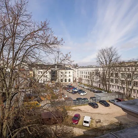 Shortstaypoland Nowy Swiat B99 * 华沙